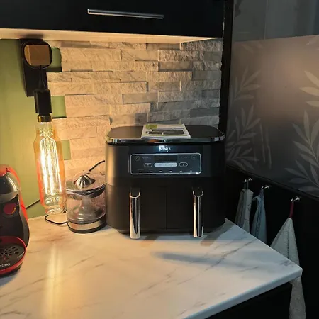 Cosy Jacuzzi Parking Privee Apartament