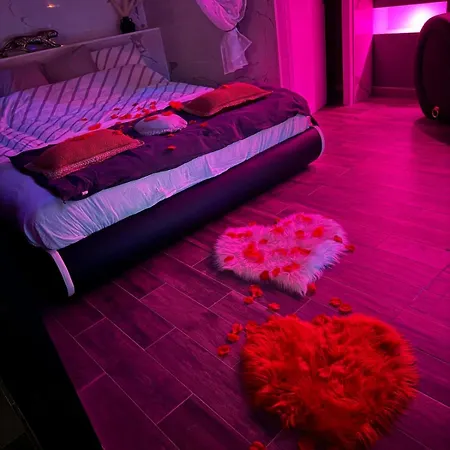 Cosy Jacuzzi Parking Privee Apartament *